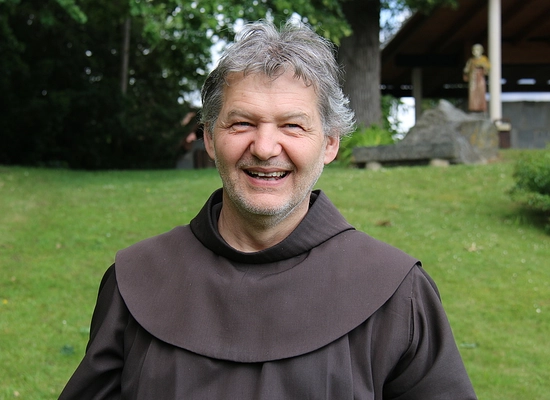 Pilger der Hoffnung werden